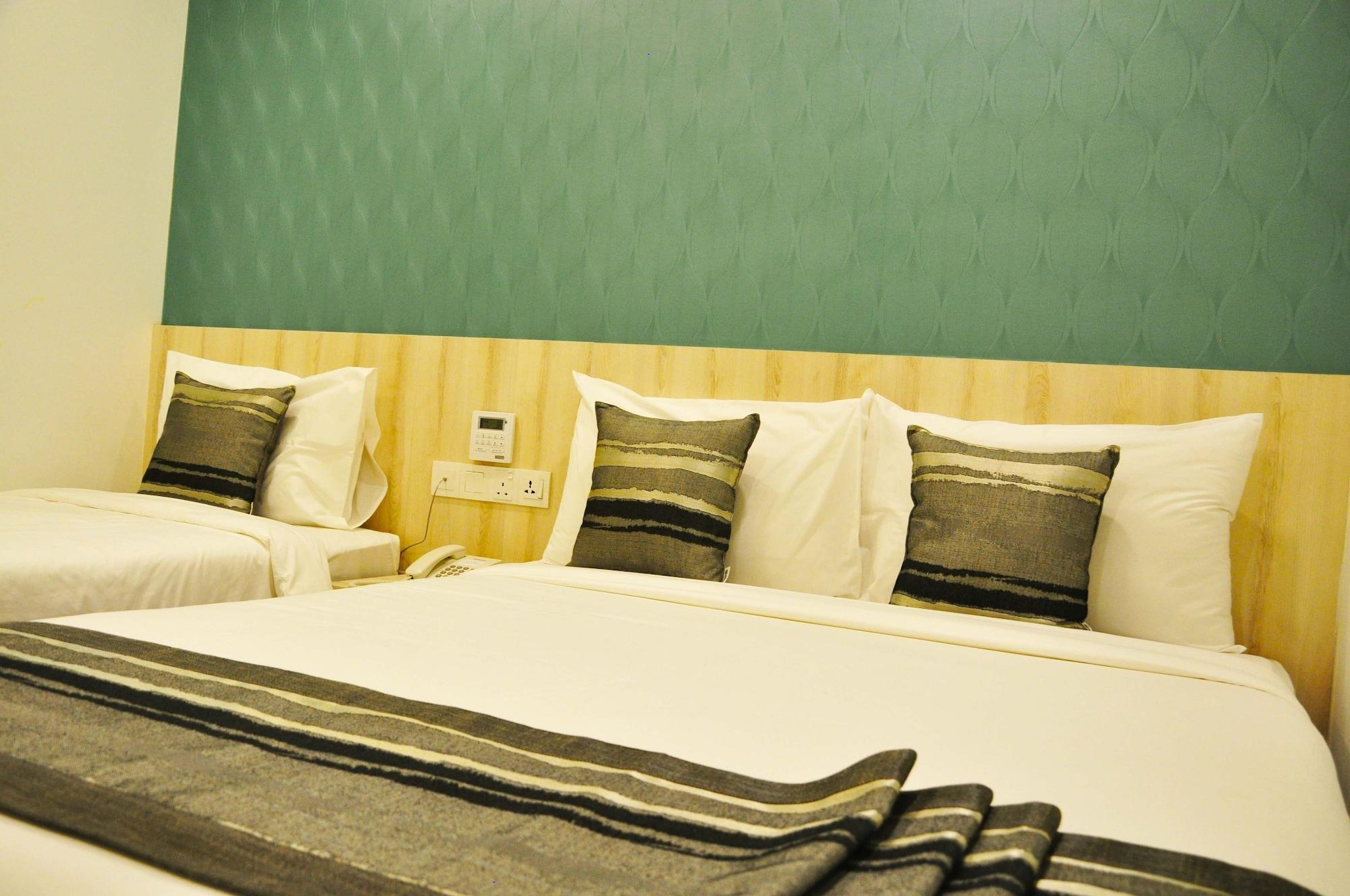 Valya Hotel, Іпох Екстер'єр фото