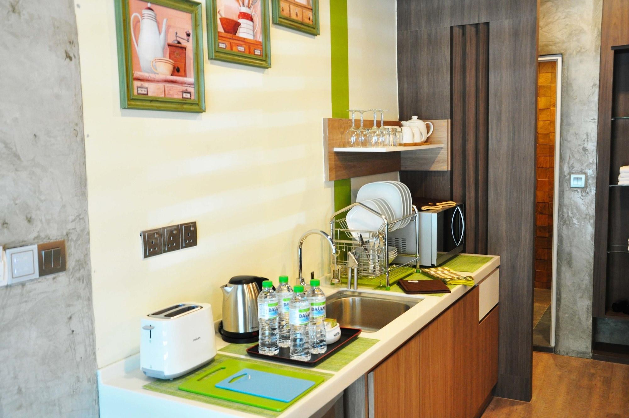 Valya Hotel, Іпох Екстер'єр фото