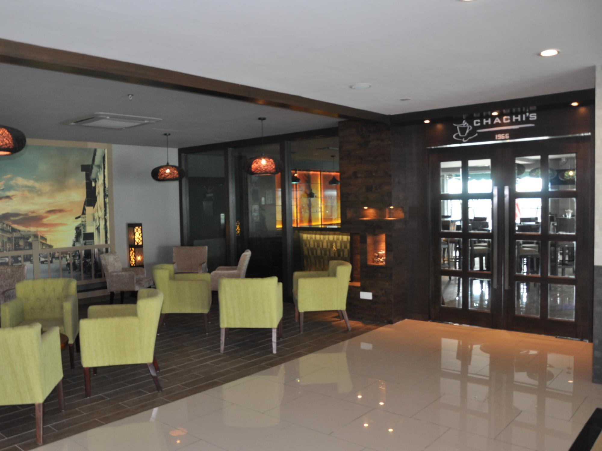 Valya Hotel, Іпох Екстер'єр фото