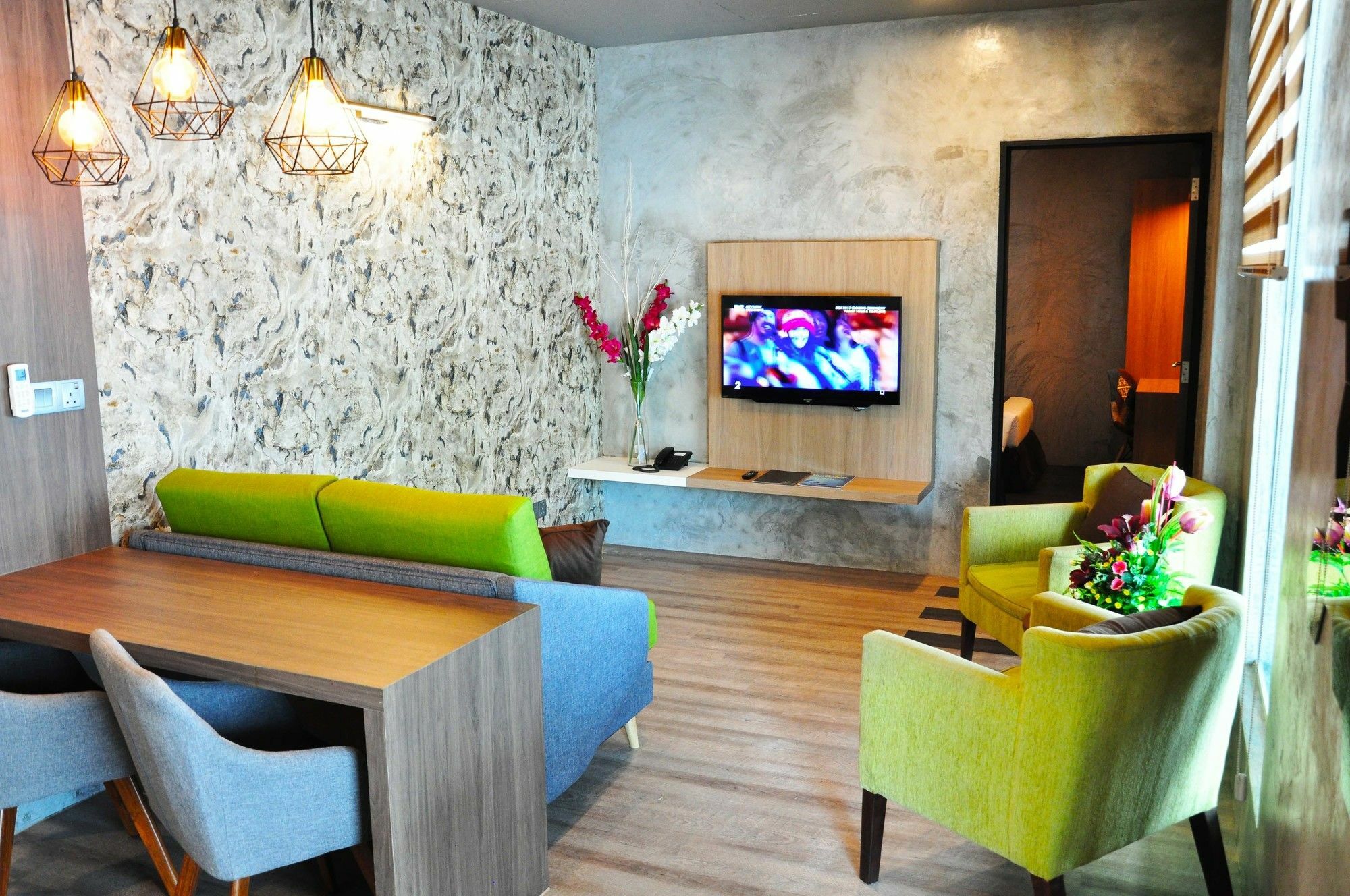 Valya Hotel, Іпох Екстер'єр фото